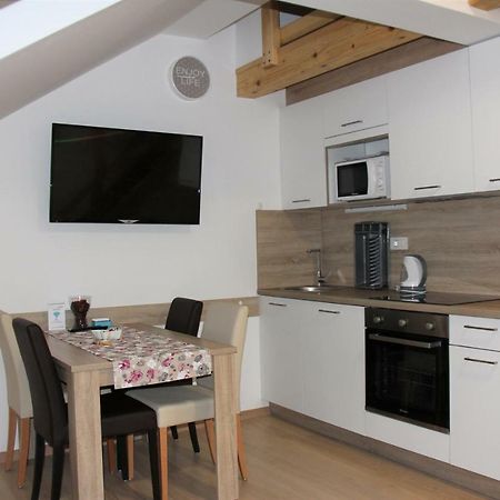 Apartments Borna 2 Загреб Екстериор снимка