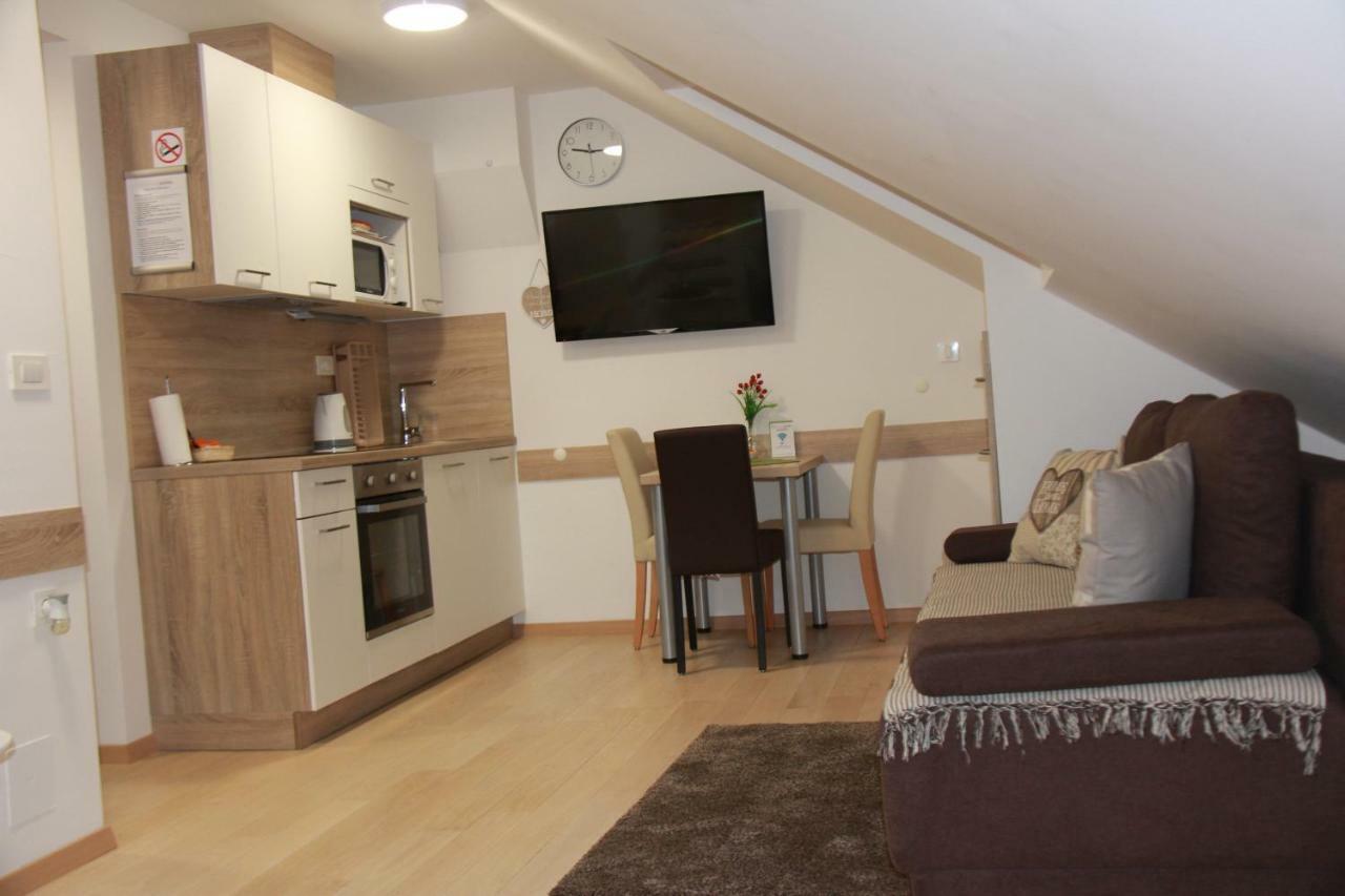 Apartments Borna 2 Загреб Екстериор снимка